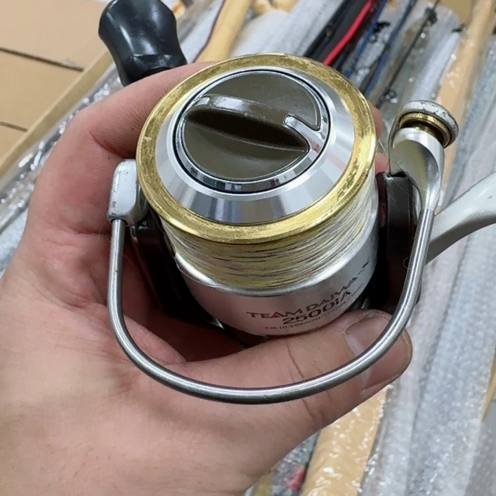 碳素1.8m以下汉**缘鱼竿钓鱼竿9889999