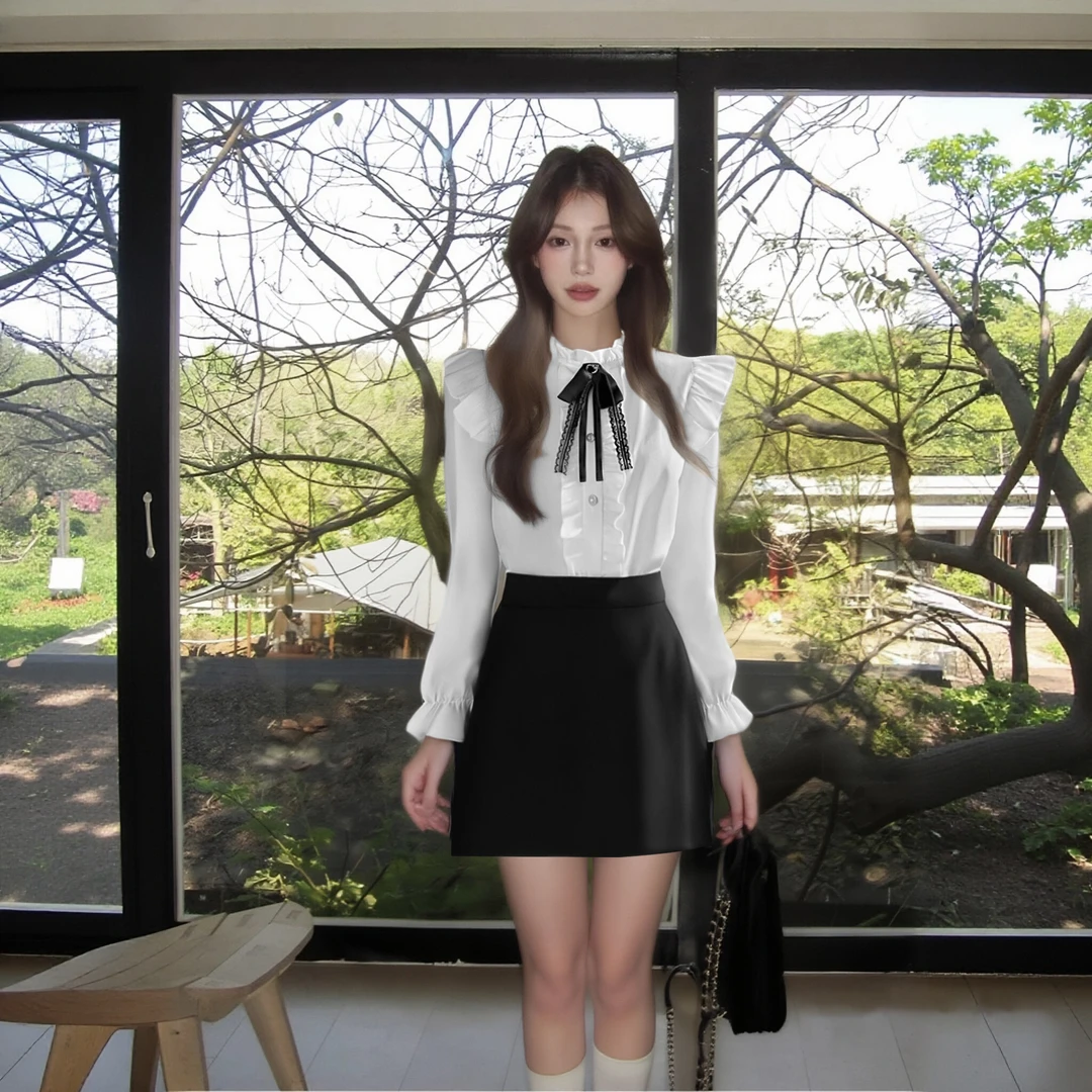 A【两件套】新款衬衫女春秋气质名媛木耳边高腰上衣+黑色短裤D3484