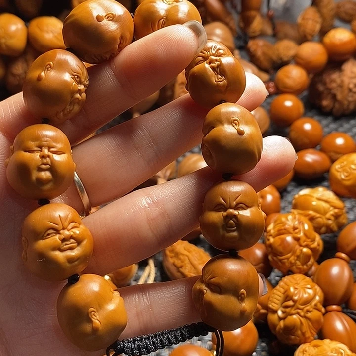 吊坠橄榄核人生百态