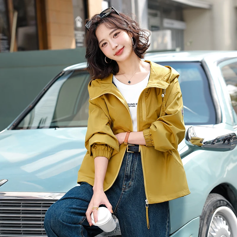 2025春季新款爆款户外衣女冲锋外套女防风防水大码夹克