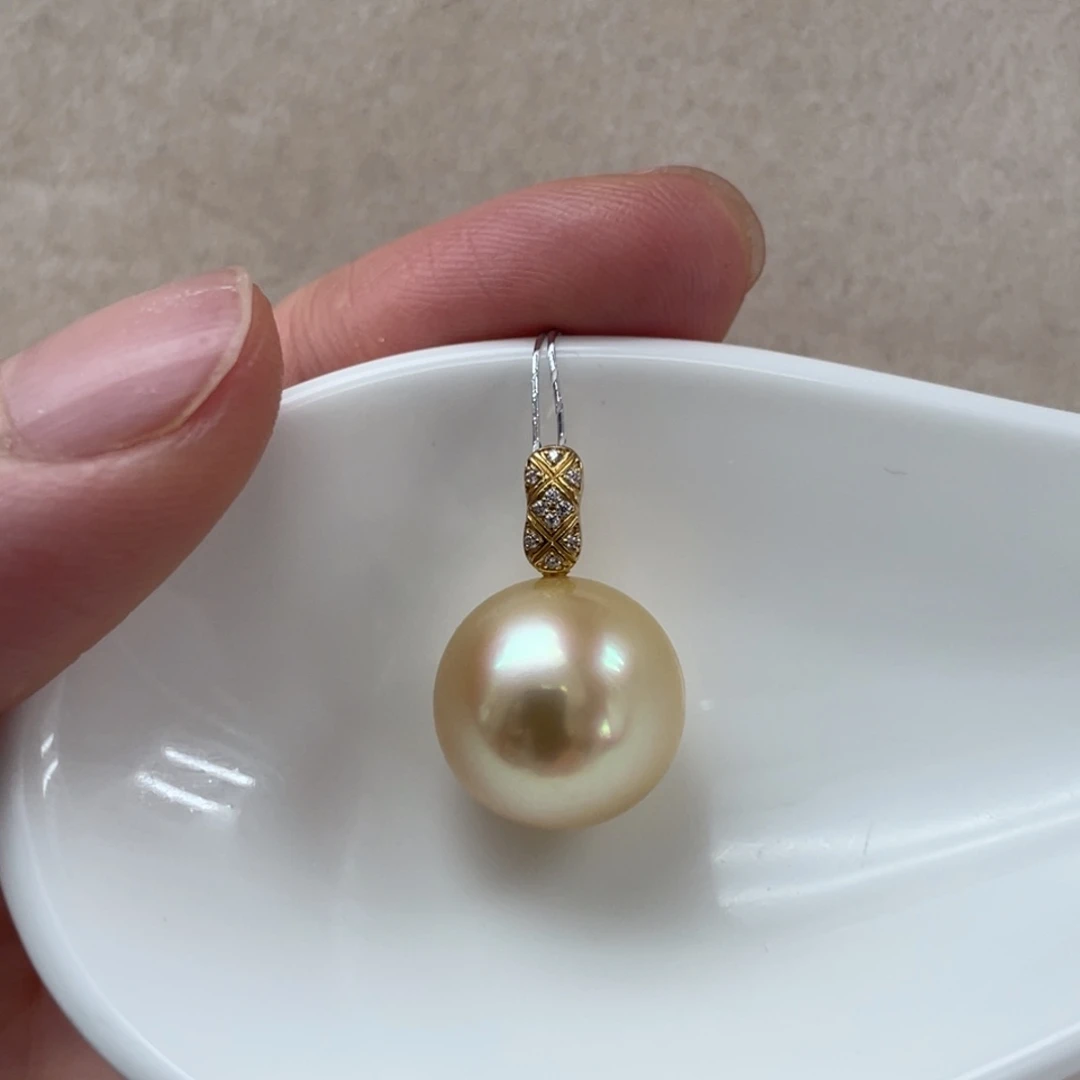 吊坠(不含链)海水珍珠18K金镶嵌13mm