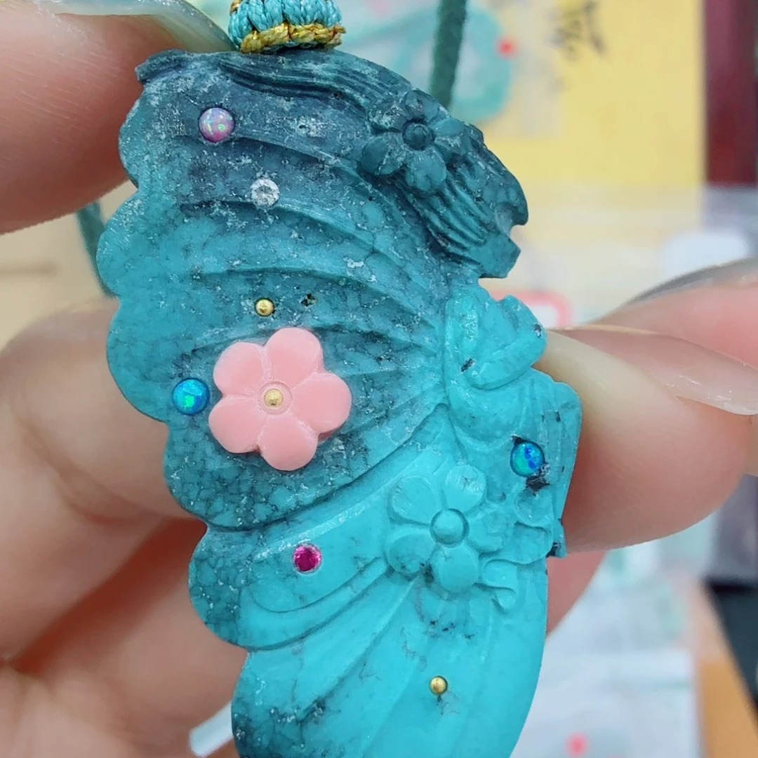未镶嵌绿松石珠宝奇石