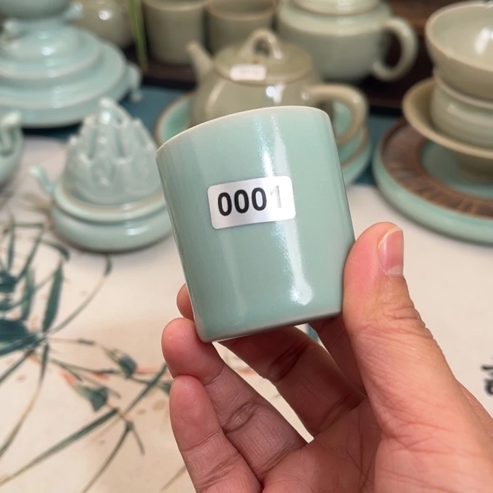 其他瓷0001手工扳指杯40毫升，矿点