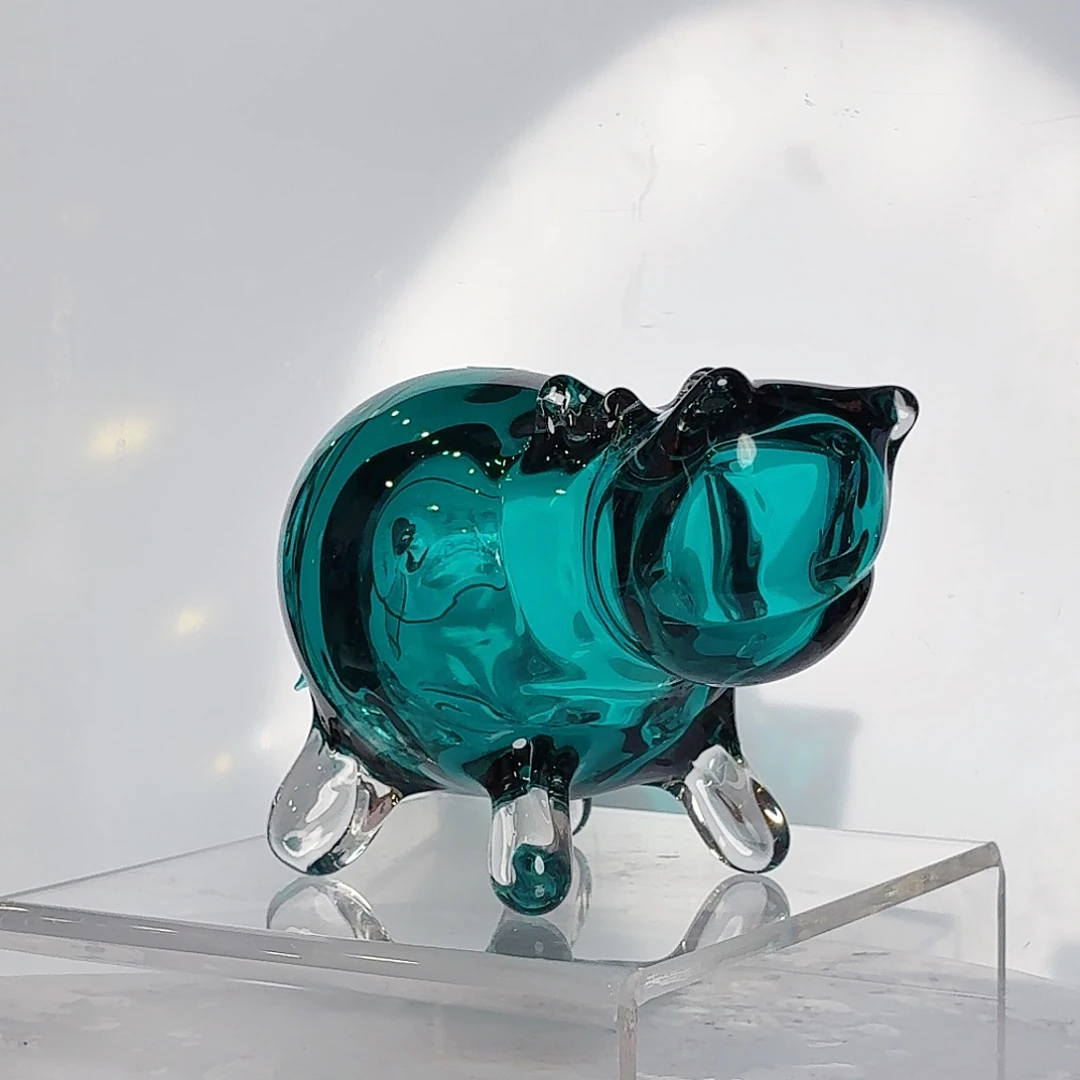 琉璃手工艺品琉璃岛上有个叫小