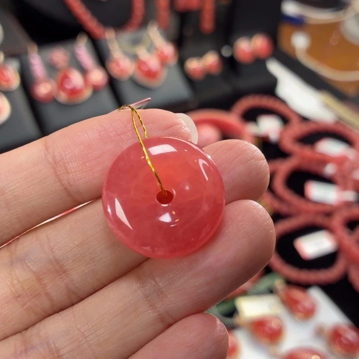未镶嵌菱锰矿（红纹石）珠宝半成品