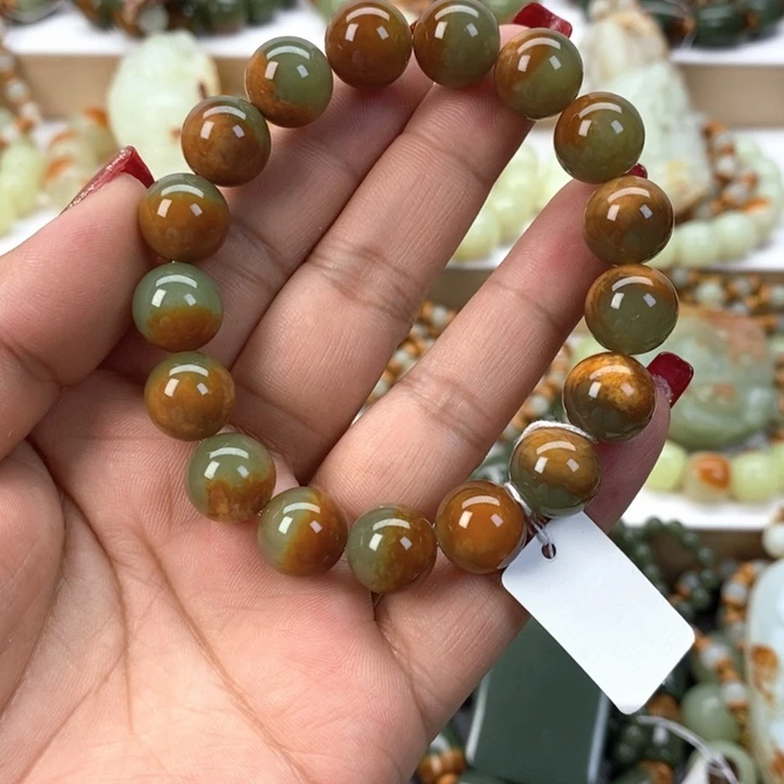 【闪购商品】透闪石质玉手串未镶嵌竹**雨