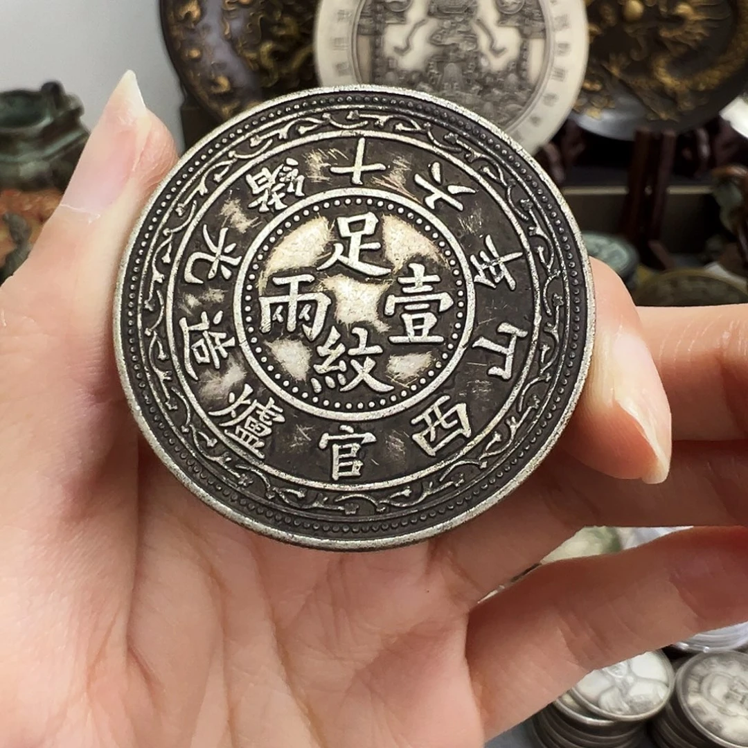 金属复古风格摆件