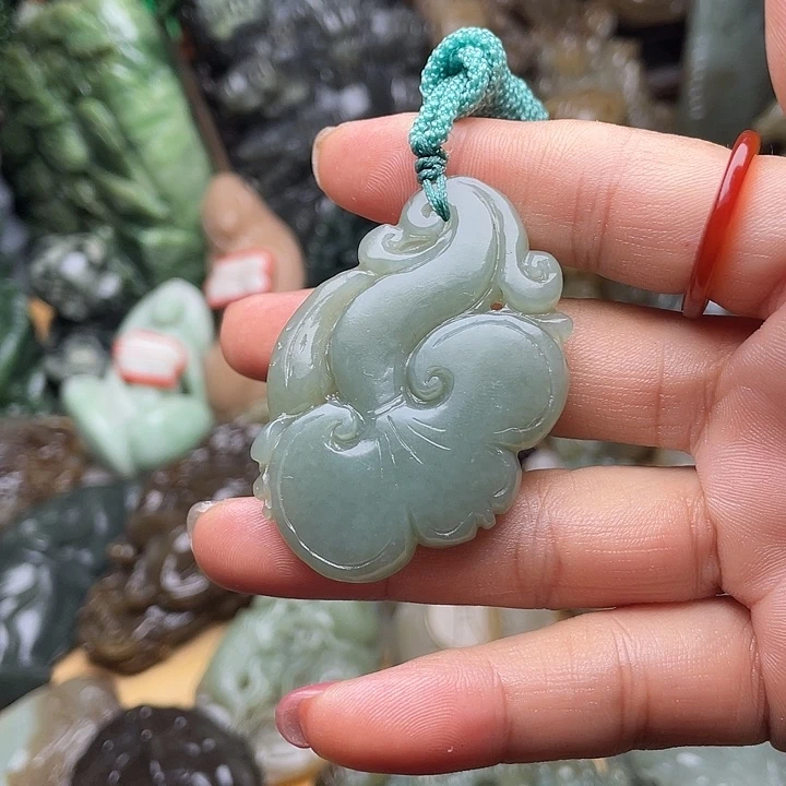 未镶嵌和田玉挂件