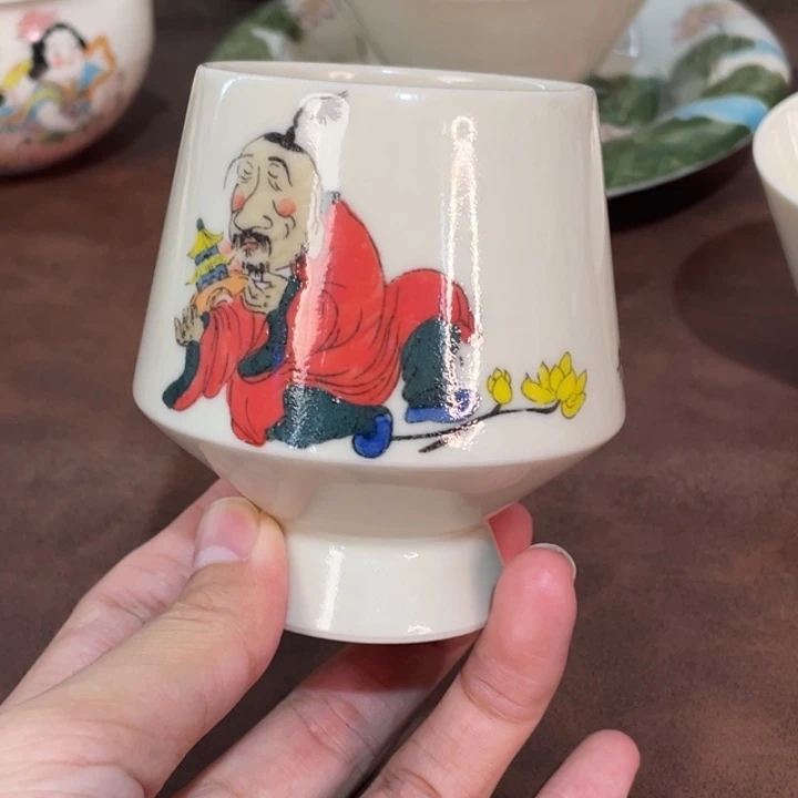 微瑕。        小雅。            6