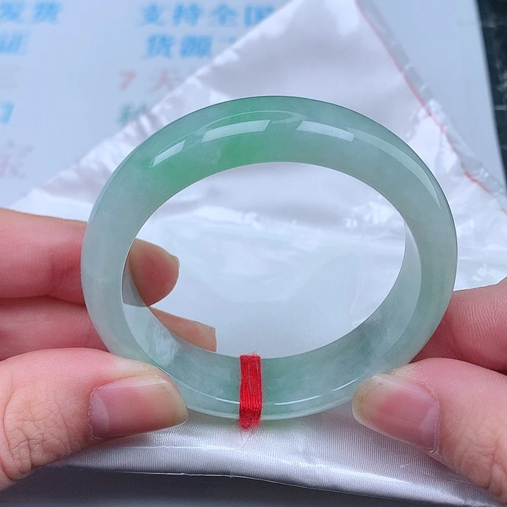 未镶嵌手镯翡翠天然