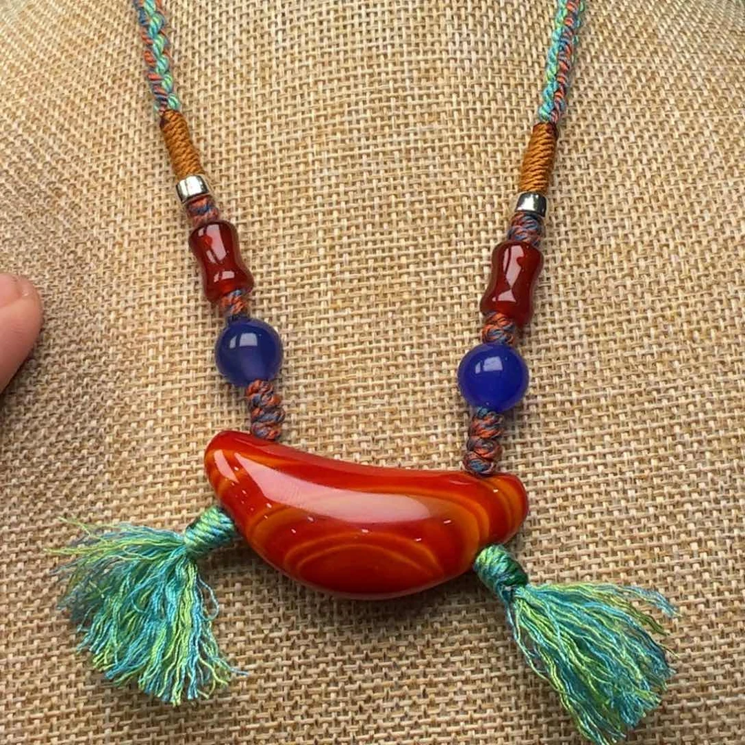 玛瑙/玉髓颈饰未镶嵌