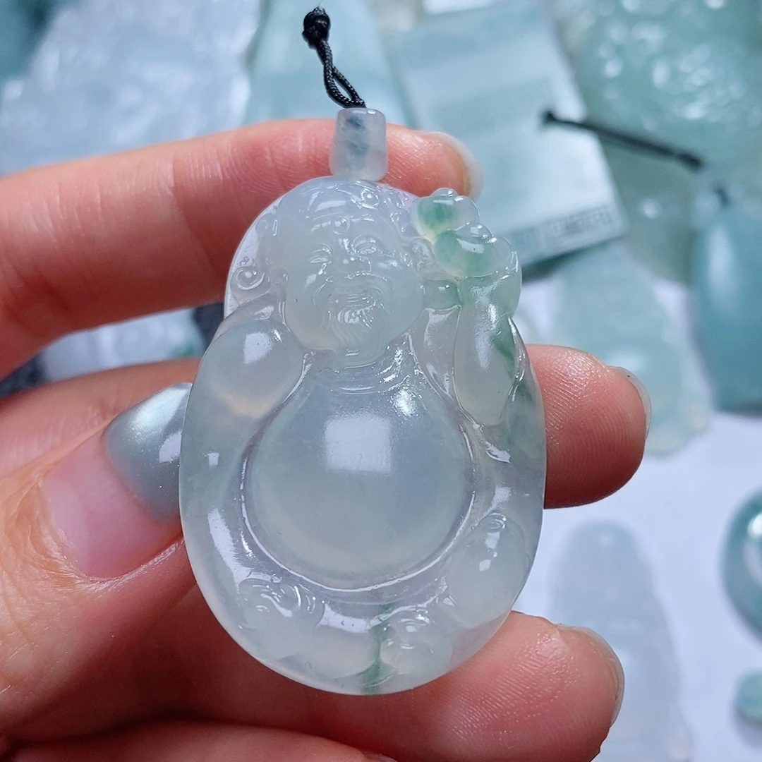 骈***仔定制翡翠未镶嵌毛货付款后确认抛光