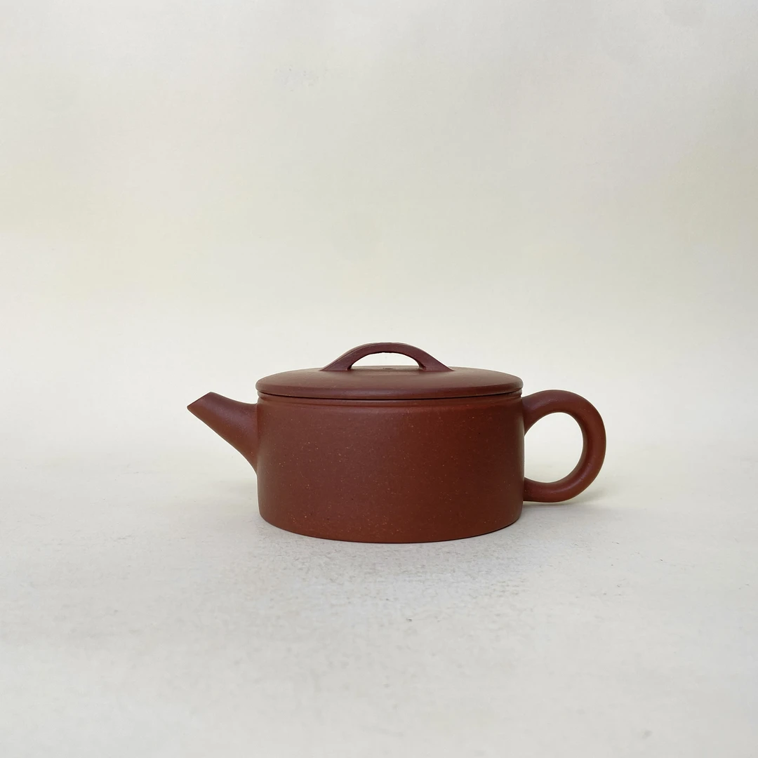 宜兴手工紫砂陶 吴春香茶壶GS3716-16