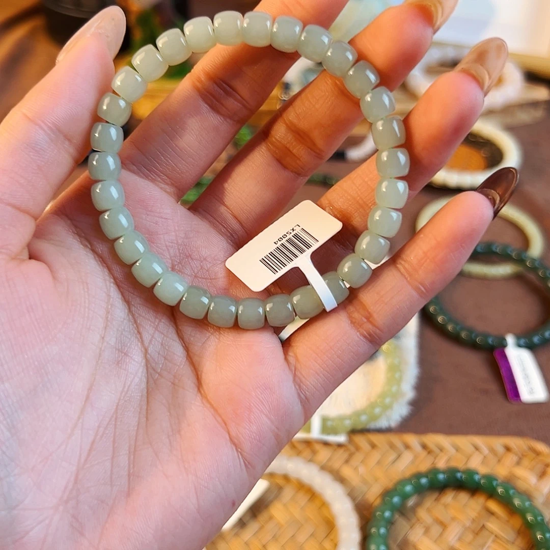 和田玉未镶嵌手串