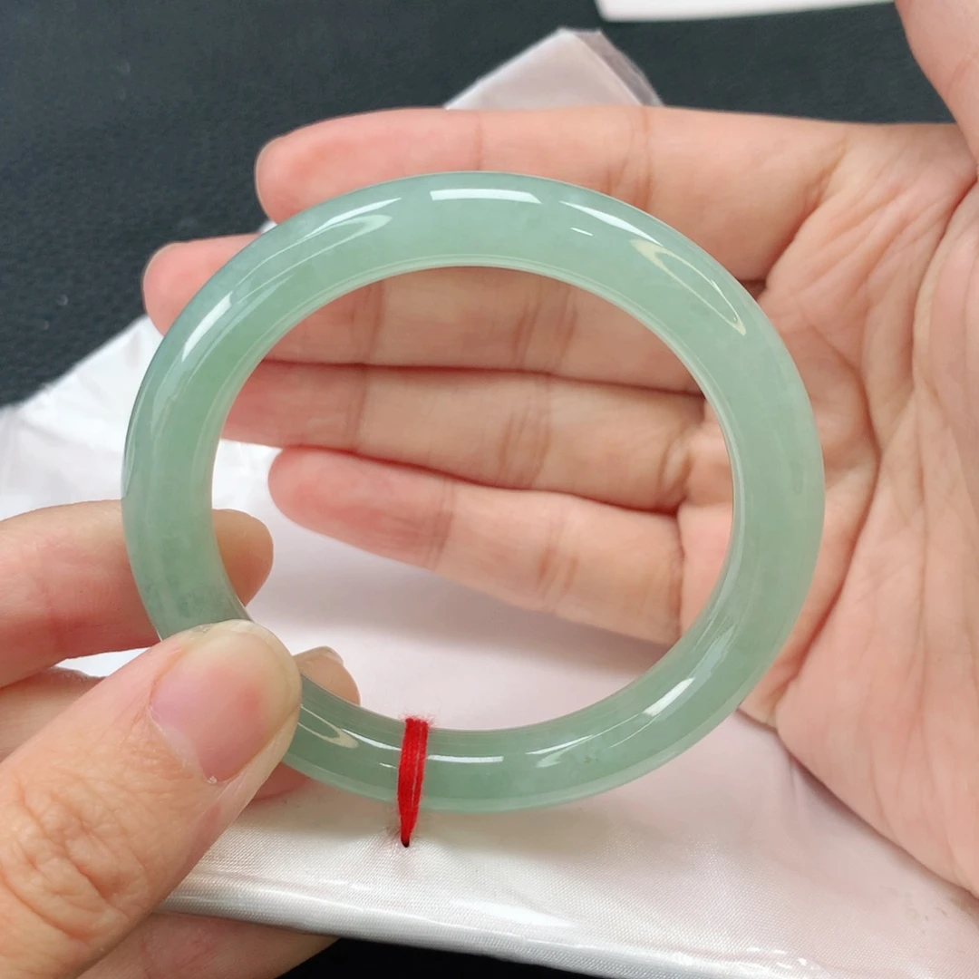 翡翠手镯未镶嵌缅甸49圆