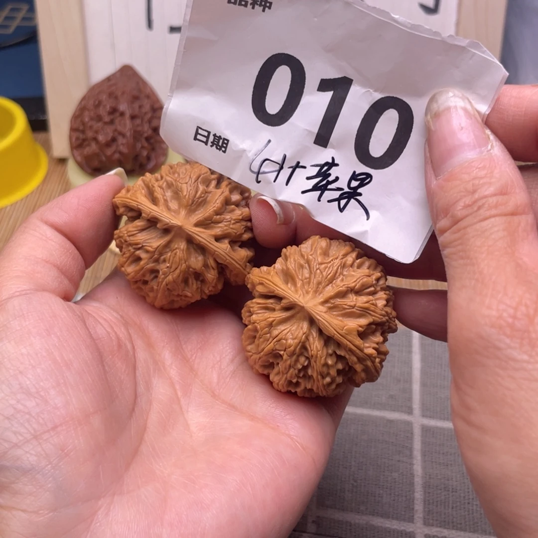 把件文玩核桃10号41苹果