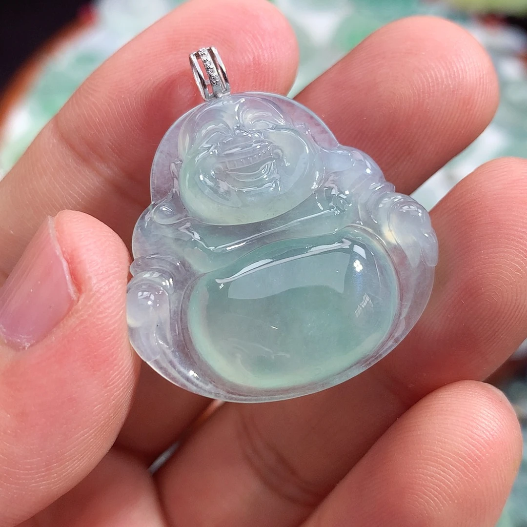 翡翠未镶嵌颈饰佛公