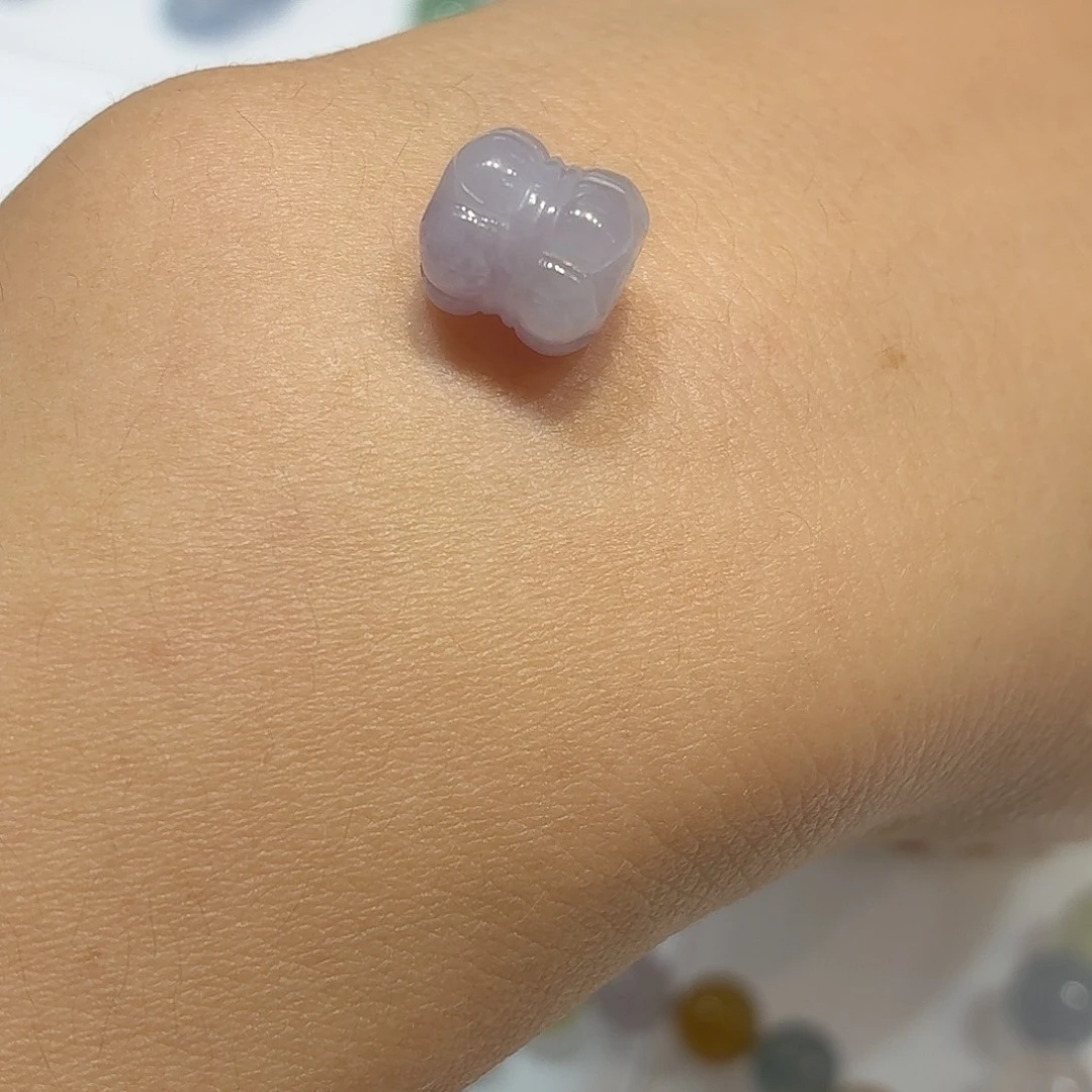 翡翠未镶嵌挂件冰紫莲花珠