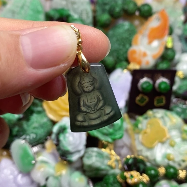 翡翠未镶嵌吊坠(赠链)