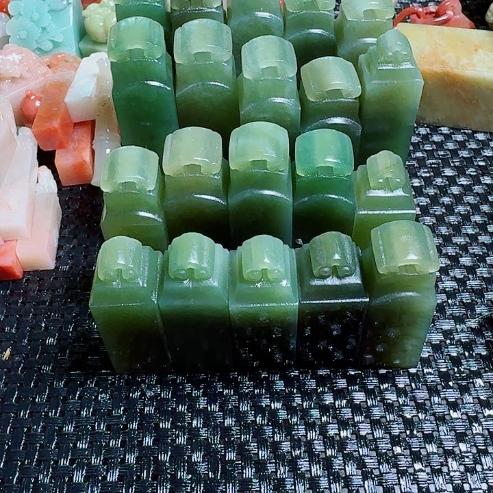 青田石真真正正章章