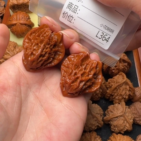 ****壞吊坠文玩核桃富贵吉祥鸟