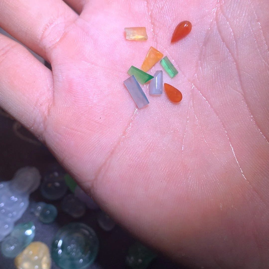 定制翡翠未镶嵌材料