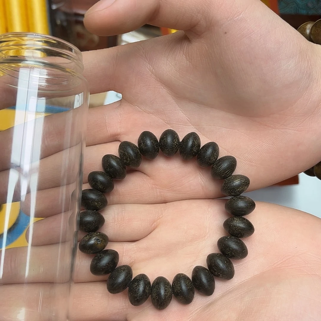 大叶紫檀（黑酸枝木类）