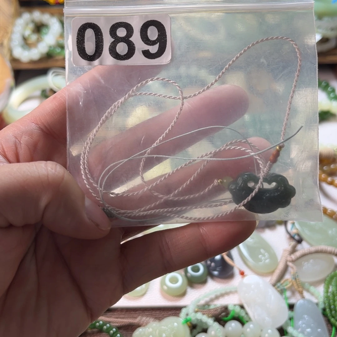 一***依玉个人收藏饰品孤品