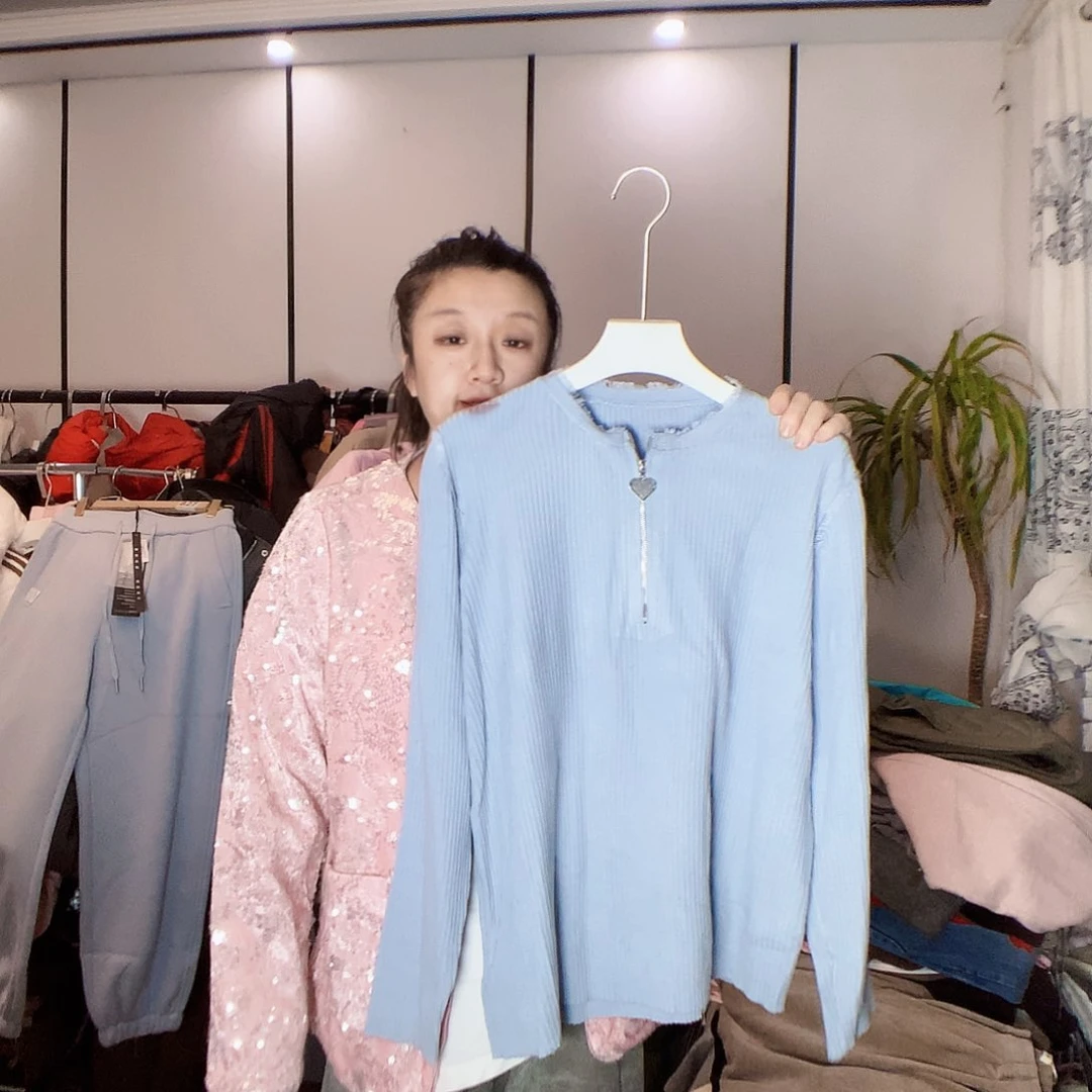 【闪购商品】漳****居蓝毛衣