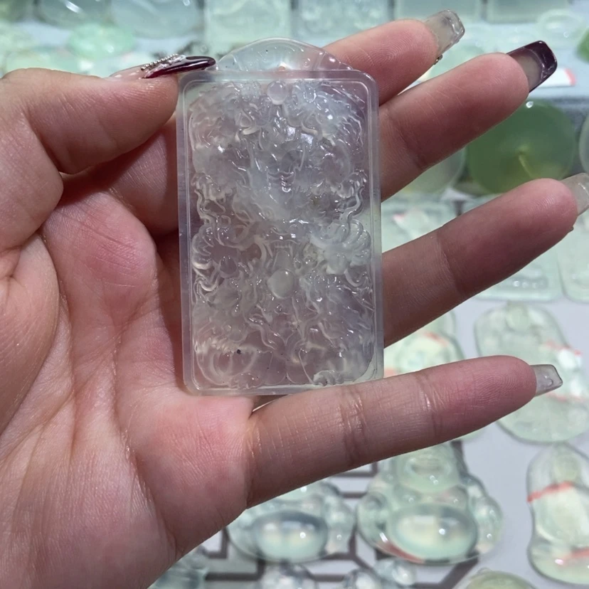 【闪购商品】蛇纹石玉颈饰未镶嵌