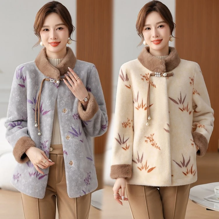 新中式妈妈装秋冬新款仿皮草高端外套中老年女装新年装时尚洋气
