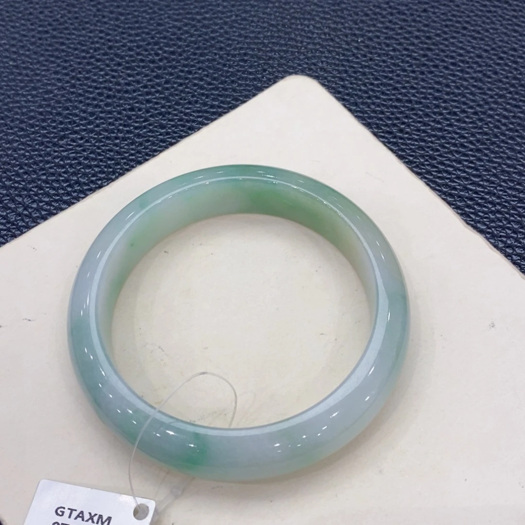 翡翠手镯未镶嵌57正圈