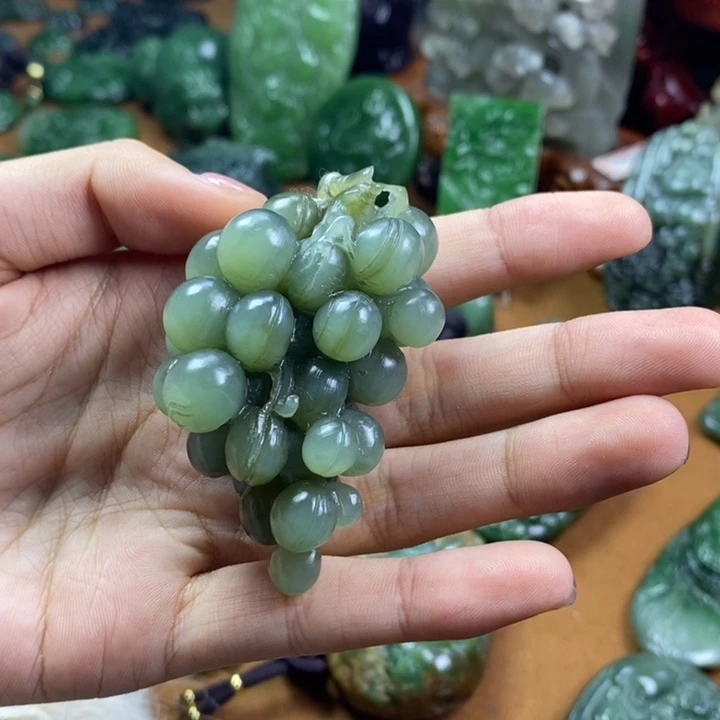 和田玉（碧玉）未镶嵌颈饰