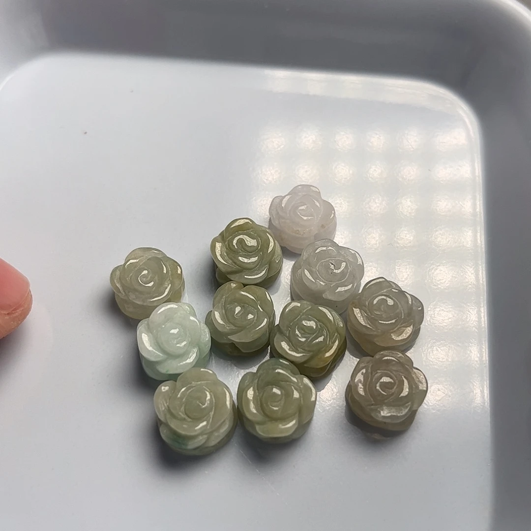 颈饰未镶嵌翡翠天然翡翠