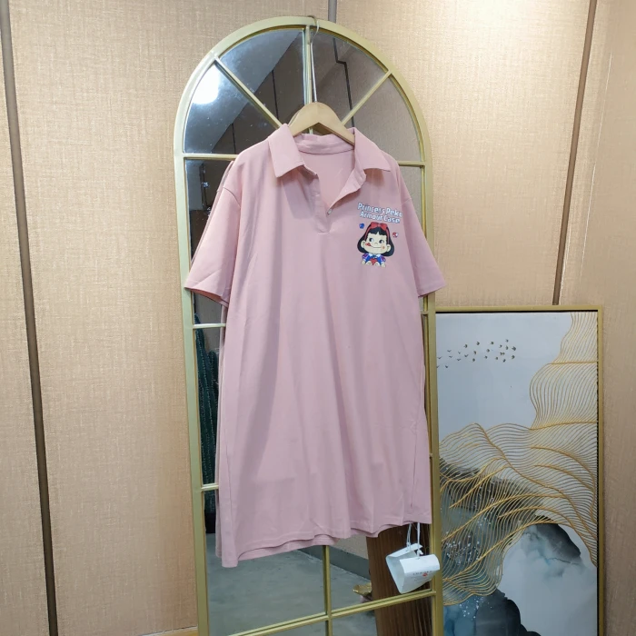 CM135孕妇粉色连衣裙100-140