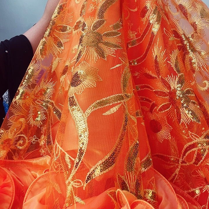 交谊舞和芭蕾表演