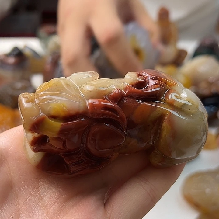 未镶嵌颈饰玛瑙/玉髓