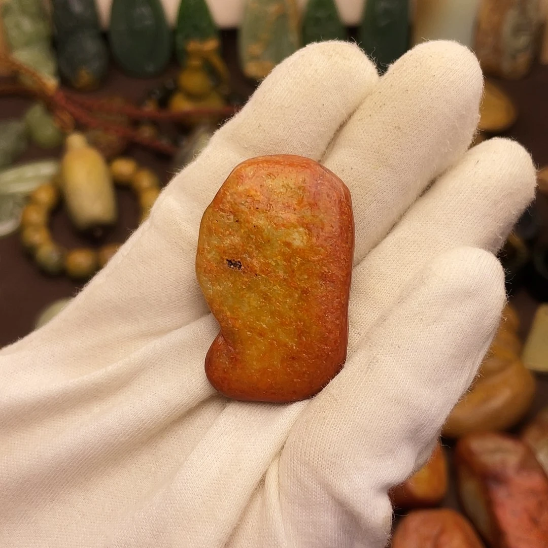 岫岩河磨玉（透闪石质玉）未镶嵌颈饰