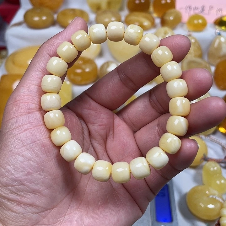 蜜蜡未镶嵌颈饰精工老型手串