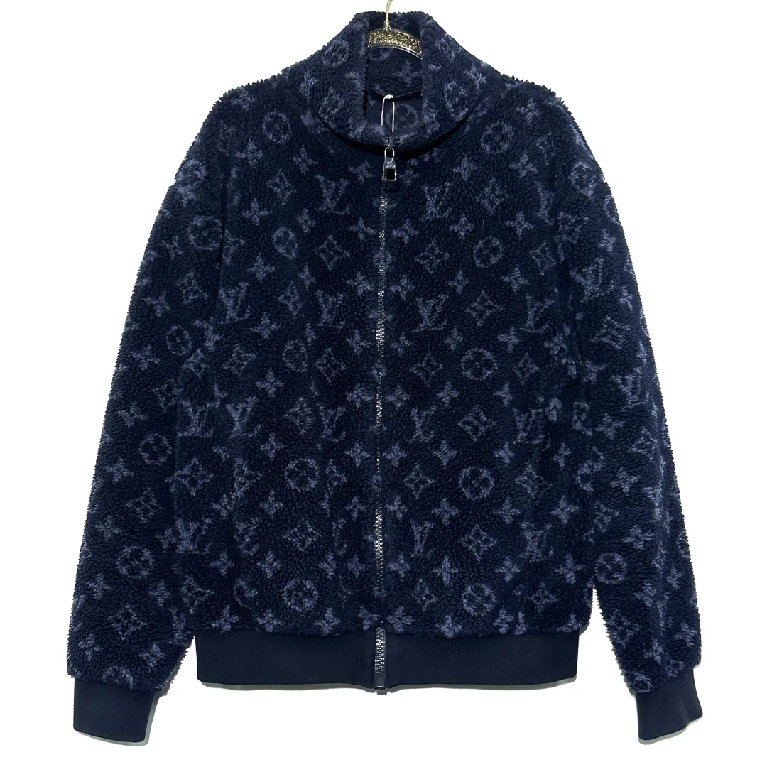 未使用 LouisVuitton/路易威登 XS码 满印logo羊羔毛外套 0697