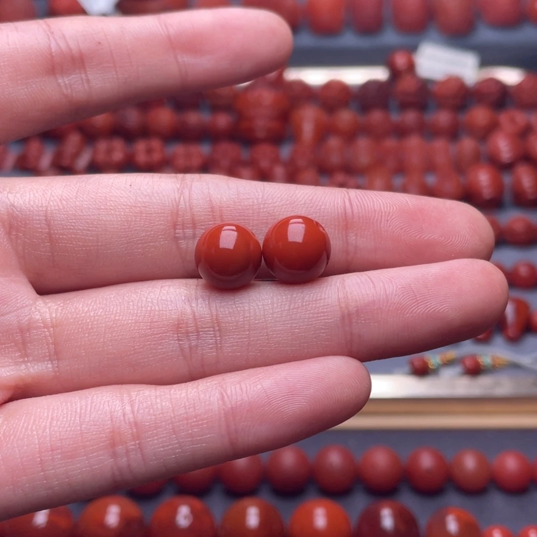 航***代南红玛瑙未镶嵌其他W10瓦西柿子红满肉圆珠一对