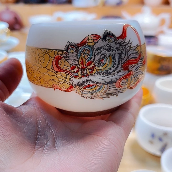 瓷片在如何如何如何昨天恨在逃避