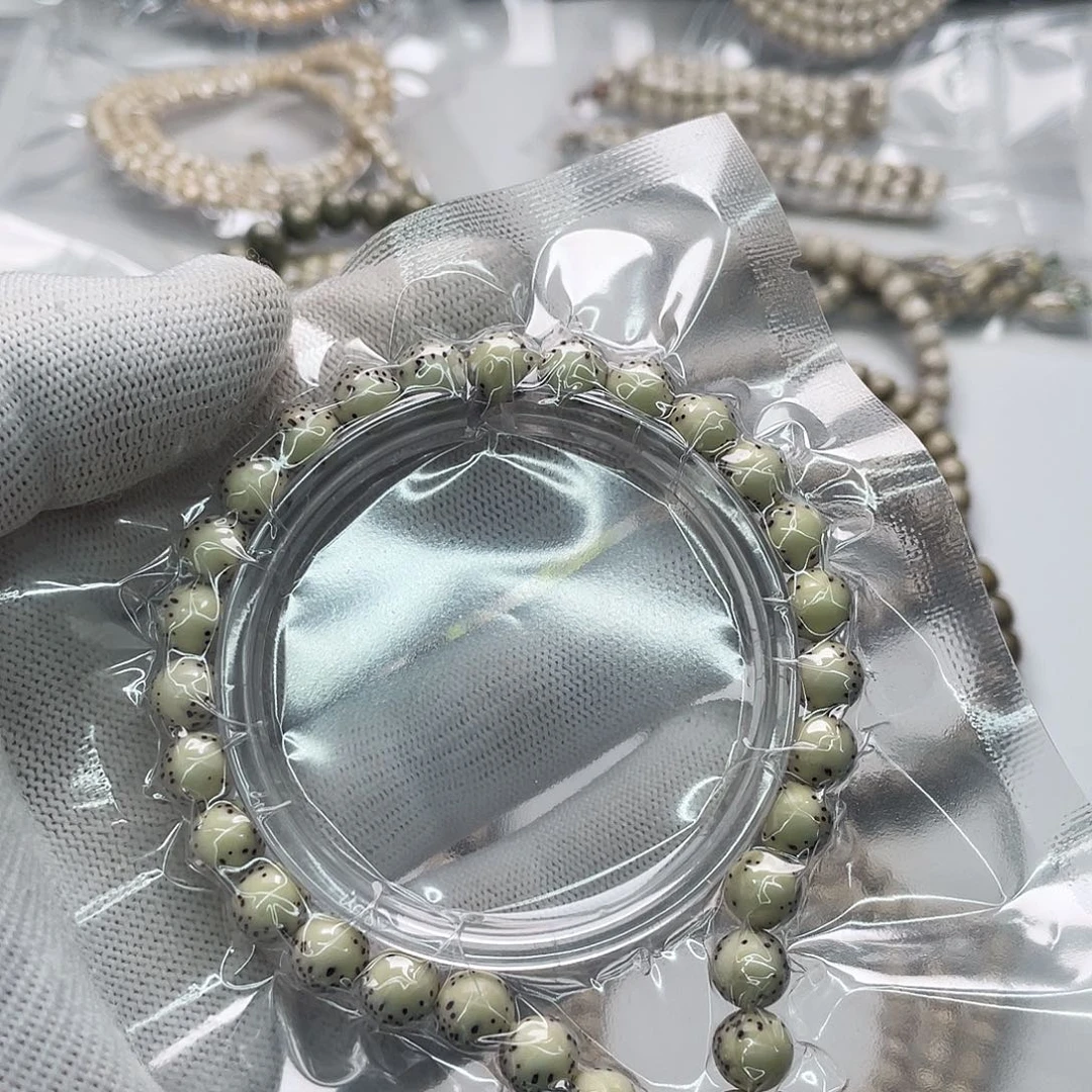 星月菩提把件古瓷白8圆手持