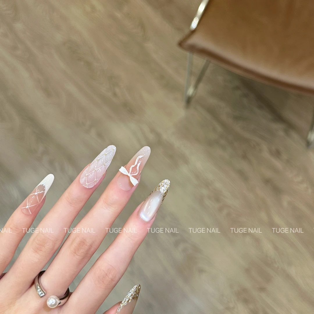 TugeNail “香奶奶 ”百搭高级菱纹格纯欲气质显白轻奢美甲TGT426