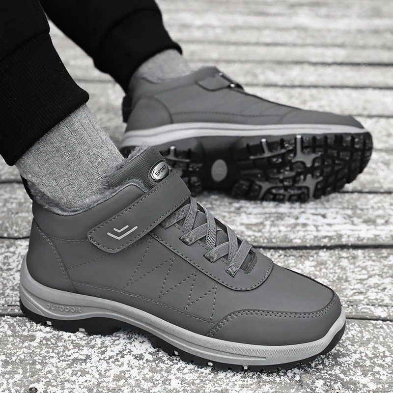 冬季新款男士东北棉鞋休闲鞋软底加绒加厚雪地靴防滑鞋子中老年鞋