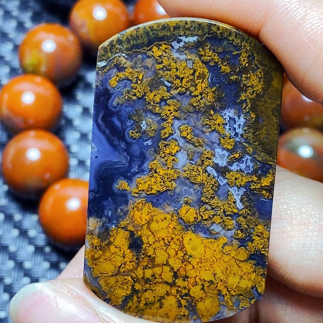 未镶嵌颈饰玛瑙/玉髓好***树