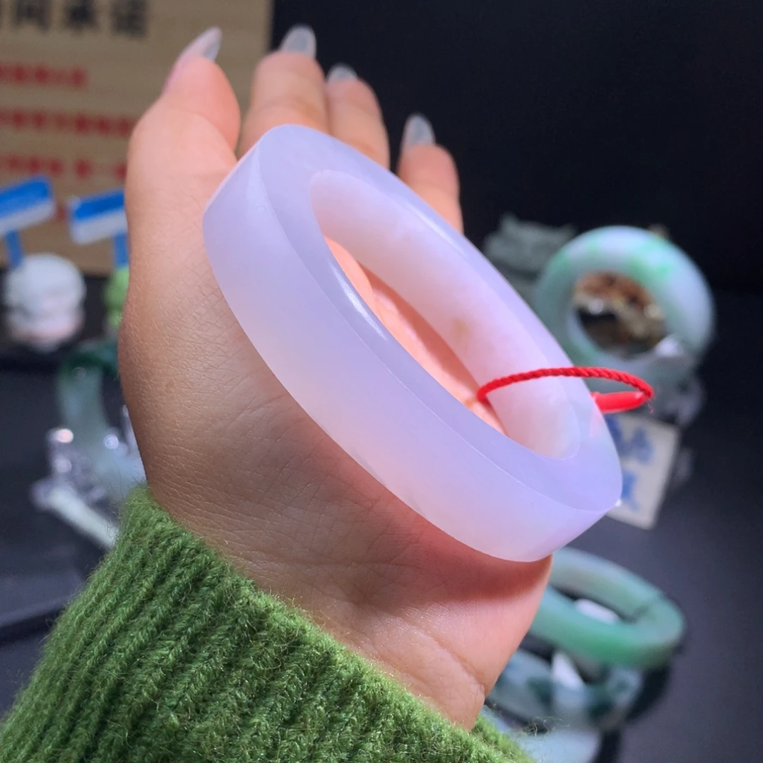 定制翡翠未镶嵌贵妃