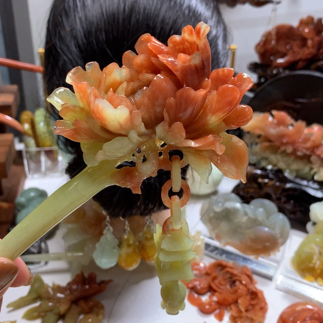 星****蛇纹石玉未镶嵌发饰