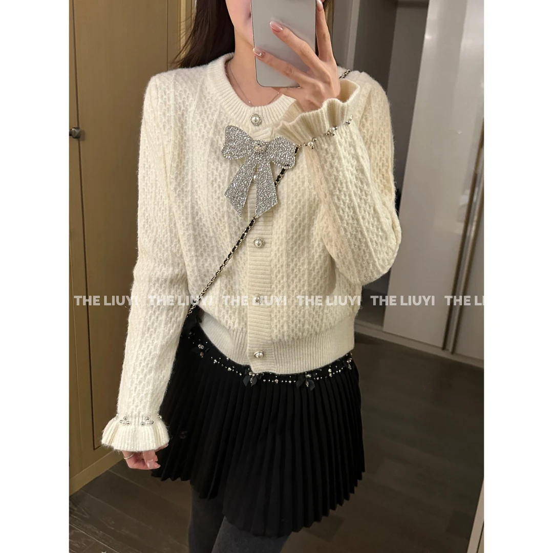 【LIUYI】千金归来~法式钉珠减龄蝴蝶结针织毛衣512163