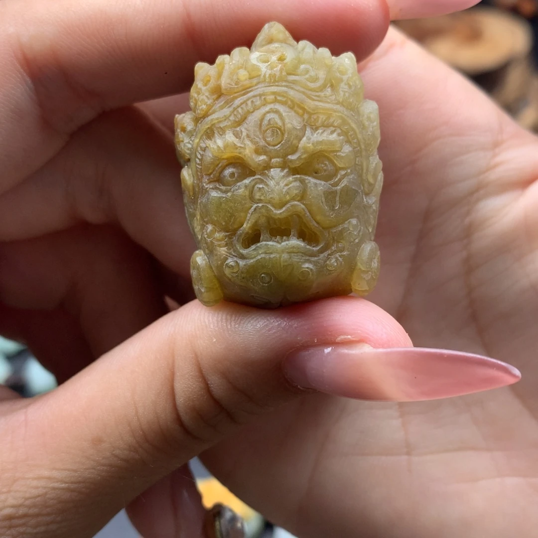 E***s定制翡翠未镶嵌翡翠